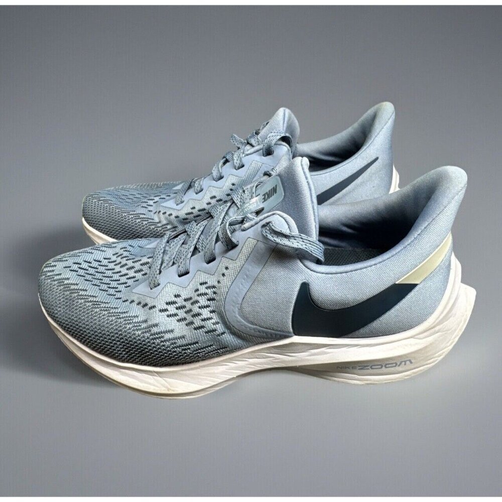 Nike Air Zoom Shoes Womens Size 7.5 Blue Running Winflo 6 Sneakers Lightweight